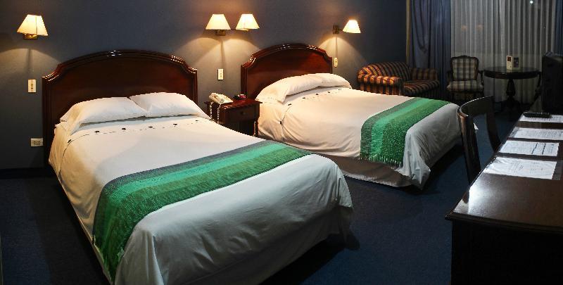 Suites Plaza Las Flores Lima Extérieur photo