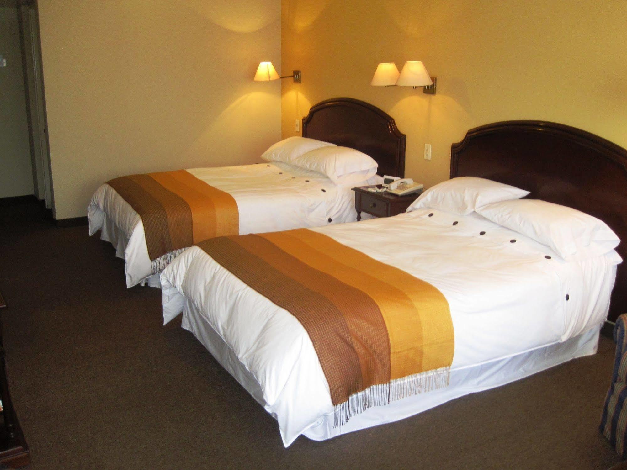 Suites Plaza Las Flores Lima Extérieur photo