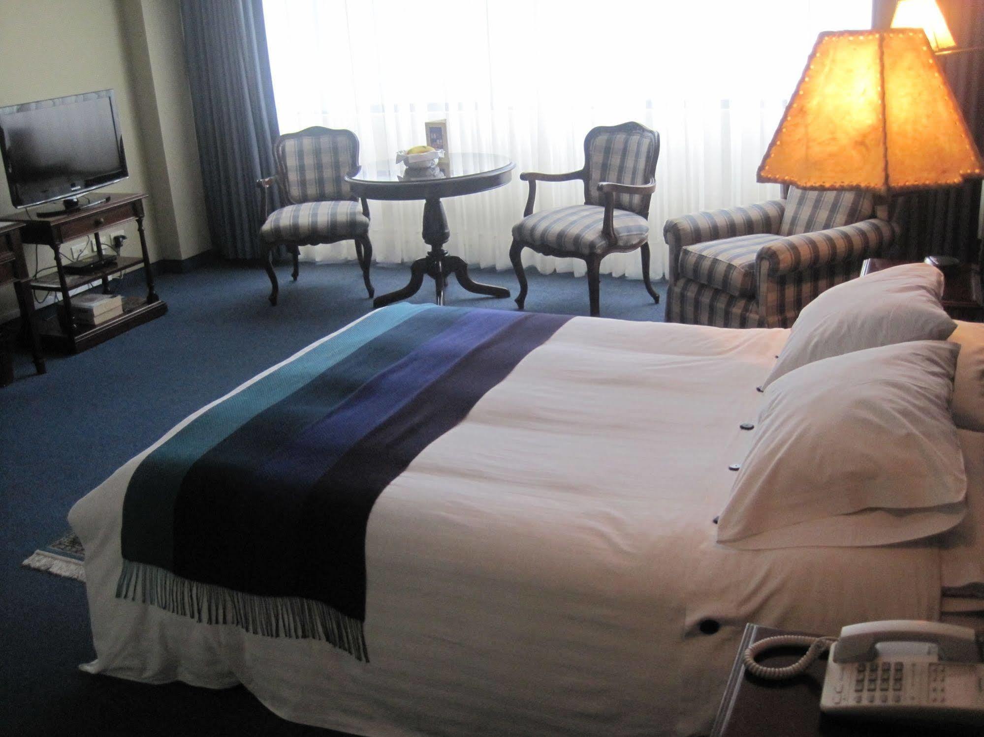 Suites Plaza Las Flores Lima Extérieur photo